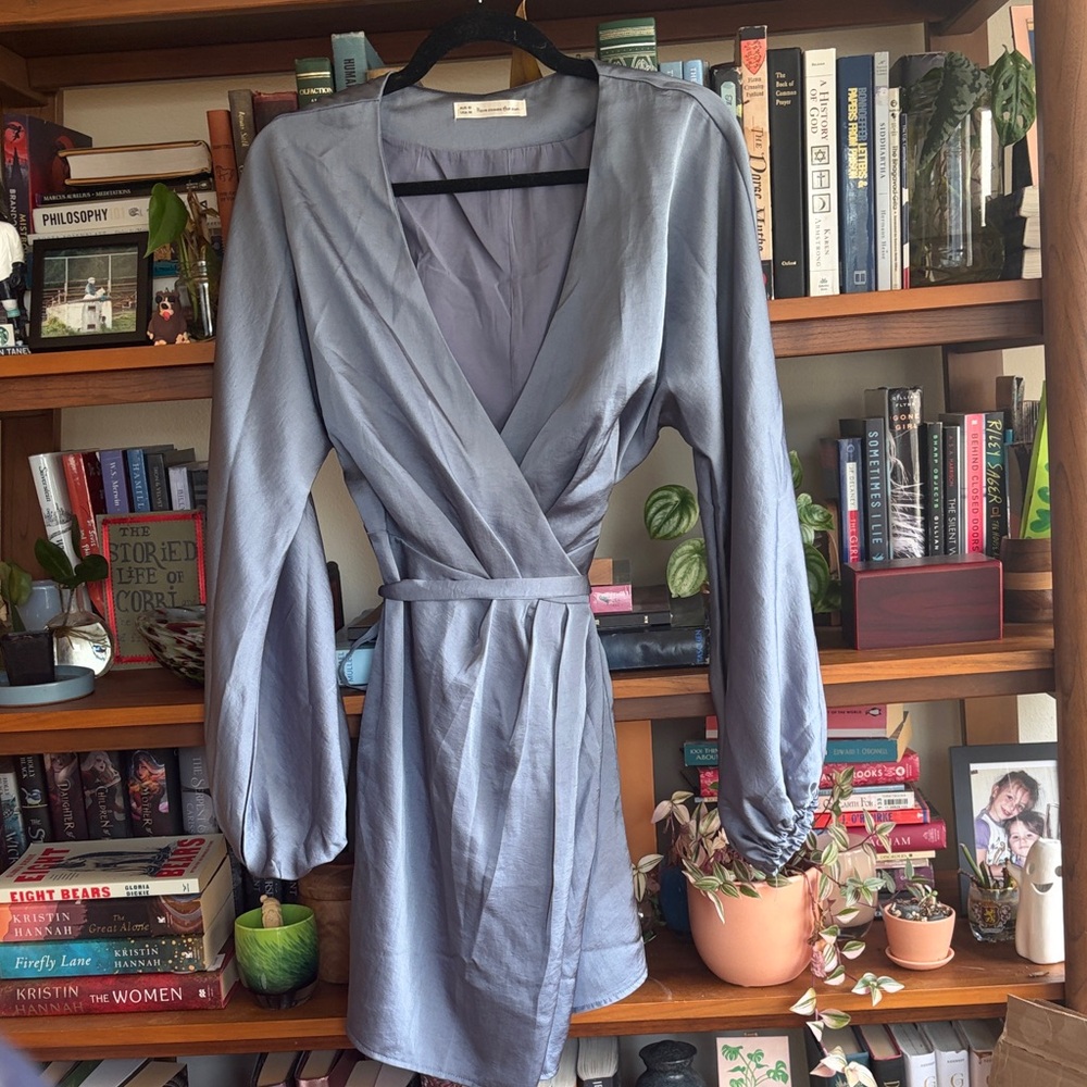 Esther & co. Here Comes the Sun Satin Mini Dress